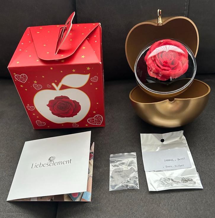 Rozenappel Roos Appel + Ketting en oorbellen, Sieraden, Tassen en Uiterlijk, Kettingen, Nieuw, Overige materialen, Rood, Ophalen