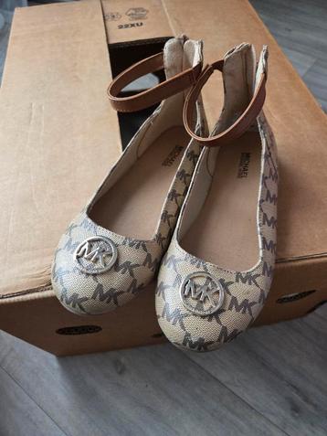 MK meisjes schoenen  beschikbaar voor biedingen