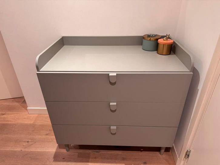 Commode Etoile van Petit Amelie, Kinderen en Baby's, Kinderkamer | Commodes en Kasten, Zo goed als nieuw, 90 tot 105 cm, 100 cm of meer