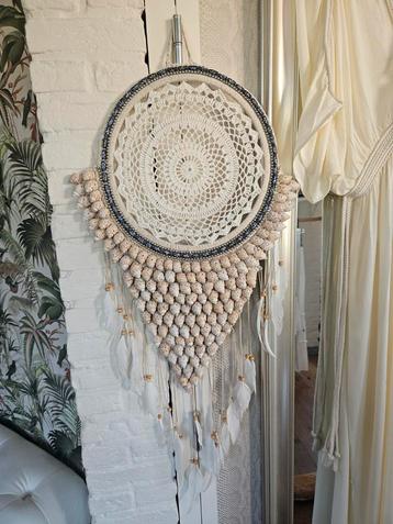 Dromenvanger met Schelpen en Gehaakt Detail beschikbaar voor biedingen