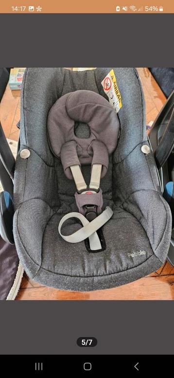 Maxi cosi pebble beschikbaar voor biedingen