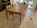 Lange antieke eetkamertafel, Ophalen