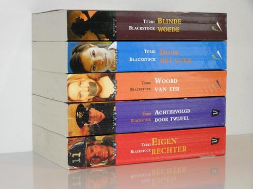 Terri Blackstock - Newpointe 911 serie (christelijke romans), Boeken, Romans, Zo goed als nieuw, Nederland, Ophalen of Verzenden