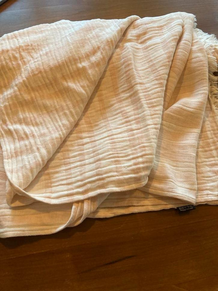 Bolia Plaid - Nieuw - 140x200 cm roze creme, Huis en Inrichting, Woonaccessoires | Plaids en Woondekens, Nieuw, Ophalen of Verzenden