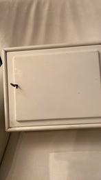 Vintage stalen medicijnkastje, Antiek en Kunst, Ophalen of Verzenden