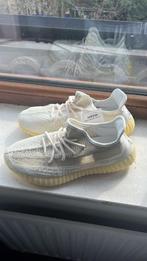 Yeezy boost 350 V2 natural, Wit, Nieuw, Ophalen of Verzenden, Sneakers of Gympen