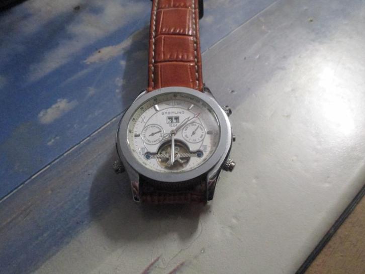 BREITLING 1884  AUTOMAAT 100M ATM VINTAGE lees alles., Sieraden, Tassen en Uiterlijk, Horloges | Antiek, Polshorloge, Breitling