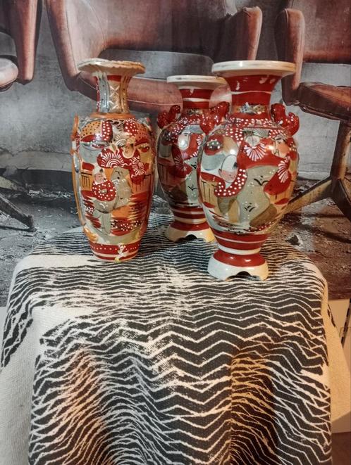 Antieke Japanse Satsuma vazen Foo Dog Edo Meiji €30 per stuk, Antiek en Kunst, Antiek | Vazen, Ophalen