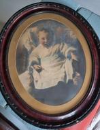 Ovale grote antieke lijst met baby portret
De lijst is 60, Antiek en Kunst, Ophalen