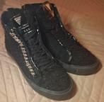 Guess Sneakers Mt 39 - Zo Goed Als Nieuw!, Kleding | Dames, Schoenen, Guess, Zwart, Ophalen of Verzenden, Sneakers of Gympen