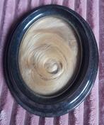 Kunst object / Art / ingelijst haar, Ophalen of Verzenden