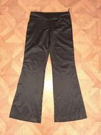 Amisu flared satijnen zomer broek maat S zwart, Kleding | Dames, Broeken en Pantalons, Zwart, Ophalen of Verzenden, Zo goed als nieuw