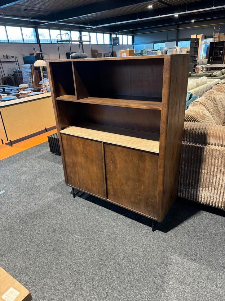 Kast Lio showroommodel -50% bij Meubelmepper Enschede, Huis en Inrichting, Kasten | Boekenkasten, Zo goed als nieuw, 100 tot 150 cm