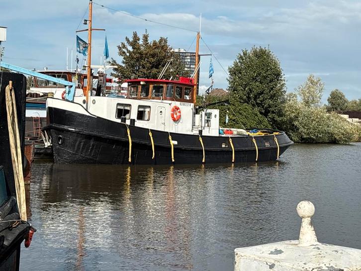 Sleepboot / woonboot met nieuwe CVO, Watersport en Boten, Motorboten en Motorjachten, Gebruikt, Staal, 12 meter of meer, Diesel
