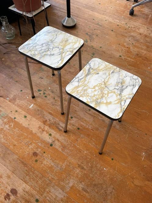 Formica krukjes - set van 2 of los, Huis en Inrichting, Tafels | Bijzettafels, Gebruikt, Vierkant, 45 tot 60 cm, Minder dan 55 cm