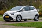 Toyota Aygo 1.0 VVT-i X-play Automaat Cabrio-TOP +NAP NL-aut, Auto's, Stof, Gebruikt, Euro 6, 4 stoelen