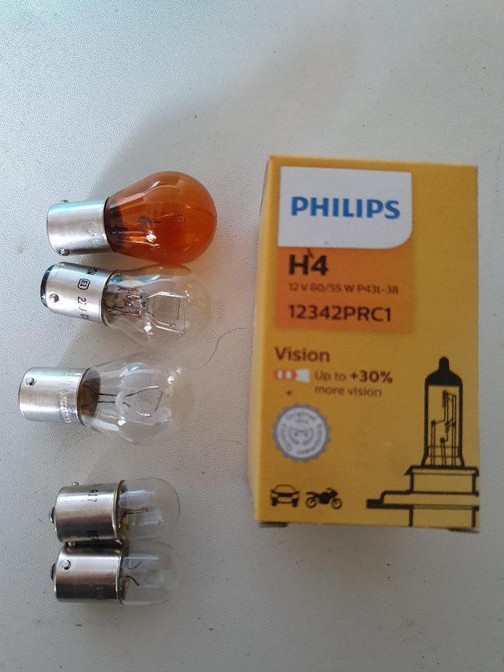 Lampenset H1 323 en zekerigen voor auto Nieuw in doos, Auto-onderdelen, Verlichting, Mazda, Nieuw, Ophalen of Verzenden