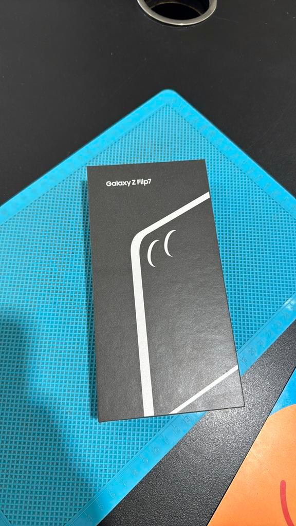 Samsung Z flip 7 Nieuw!, Telecommunicatie, Mobiele telefoons | Samsung, Nieuw, Galaxy Z Flip, 256 GB, Zonder abonnement, Zonder simlock