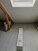 Prachtige lichtgrijze laminaat nieuw 7mm - 7,19m2 en plinten, Ophalen, 50 tot 150 cm, Nieuw, 10 m² of meer