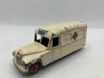 Daimler Ambulance - Dinky Toys 1:43, Dinky Toys, Gebruikt, Ophalen of Verzenden, Auto