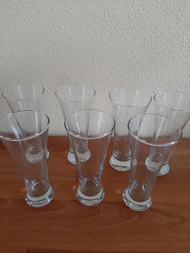 7 Bierglazen - Perfect voor een gezellige avond!, Huis en Inrichting, Keuken | Keukenbenodigdheden, Gebruikt, Ophalen of Verzenden