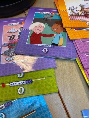 Veilig leren lezen - Complete set leesboekjes beschikbaar voor biedingen