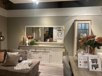 dressoir yumali  beschikbaar voor biedingen