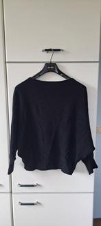 Zwarte Trui met Vleermuismouwen, Ophalen of Verzenden, Zo goed als nieuw, Maat 42/44 (L), Zwart