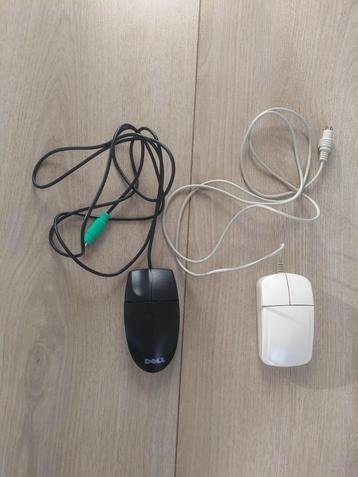 2 Stuks Retro balletjes muis PS/2 Zwart & Wit beschikbaar voor biedingen