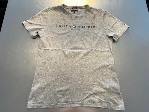 Grijs t-shirt jongen Tommy Hilfiger 176, Kinderen en Baby's, Kinderkleding | Maat 176, Gebruikt, Jongen, Shirt of Longsleeve, Verzenden