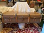 Zeer grote reiskoffer., Antiek en Kunst, Curiosa en Brocante, Ophalen