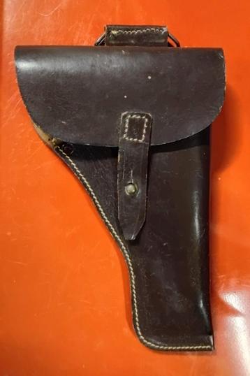 Leren holster beschikbaar voor biedingen