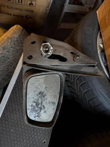 Volkswagen Up Buitenspiegel Rechts  beschikbaar voor biedingen