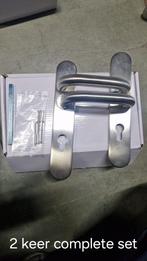 Complete deurklink set, Ophalen, Zo goed als nieuw, IJzer, Klink of Kruk