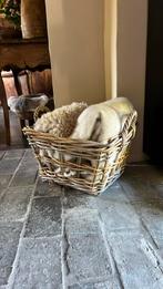 Rieten mand, Huis en Inrichting, Woonaccessoires | Schalen en Manden, Ophalen of Verzenden, Rechthoekig, Riet