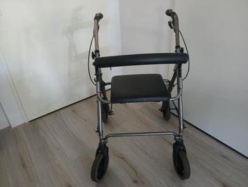 GoGo Light lichtgewicht rollator beschikbaar voor biedingen
