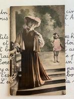 Moeder en dochter (KK), Ophalen of Verzenden, Voor 1920, Ongelopen, Kinderen