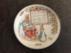Beatrix Potter Bord Konijn Peter Rabbit met Familie AlsNieuw, Ophalen of Verzenden, Zo goed als nieuw, Dier