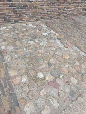 Partij straatmaat veld keien 8 tot 20 cm! beschikbaar voor biedingen
