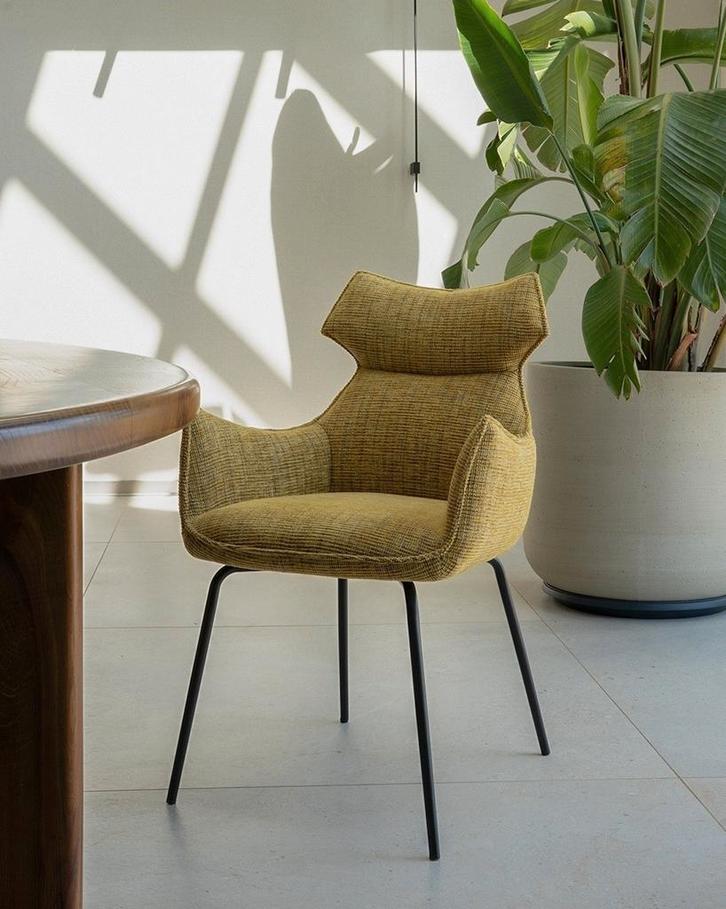 Eetkamerstoel Merle gemêleerde stof in 4 kleuren, Huis en Inrichting, Stoelen, Nieuw, Vijf, Zes of meer stoelen, Metaal, Stof
