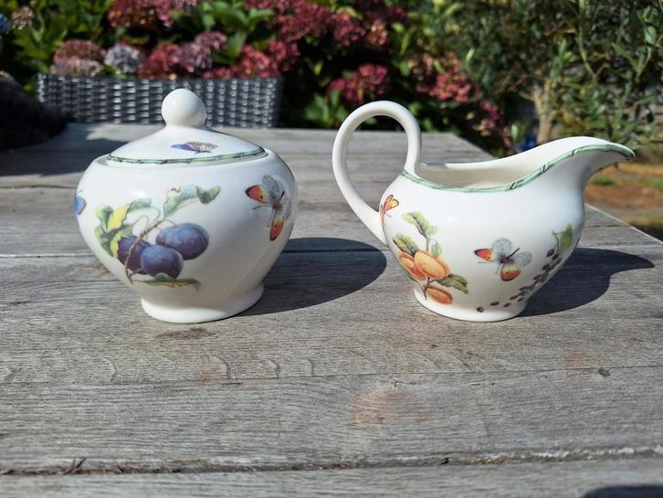 Janneke Brinkman Suikerpot & Melkkan - Fruit and flowers, Huis en Inrichting, Keuken | Servies, Zo goed als nieuw, Overige typen