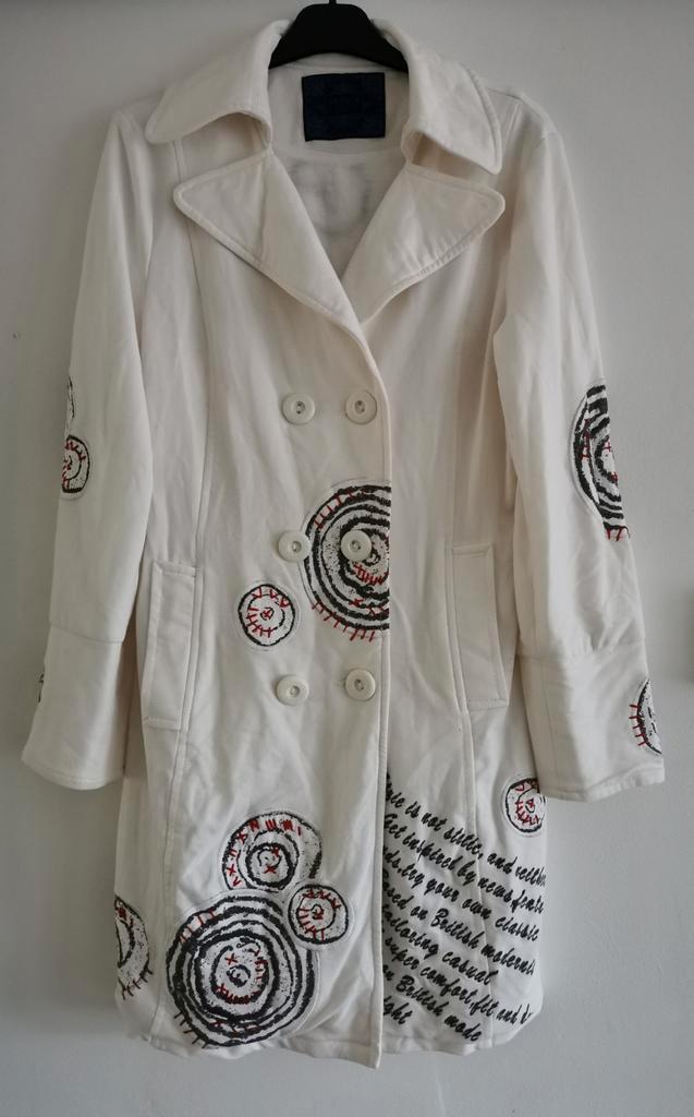 Lulu Paris jasje met borduursels mt. M, Kleding | Dames, Jasjes, Kostuums en Pakken, Gedragen, Jasje, Maat 38/40 (M), Overige kleuren