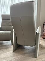 2 Grijze Relaxfauteuils van Hjort Knudsen, Huis en Inrichting, Fauteuils, Ophalen, Zo goed als nieuw, Leer, 75 tot 100 cm