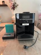 Siemens koffiezetapparaat EQ.9 S300, Ophalen, Zo goed als nieuw, Koffiemachine