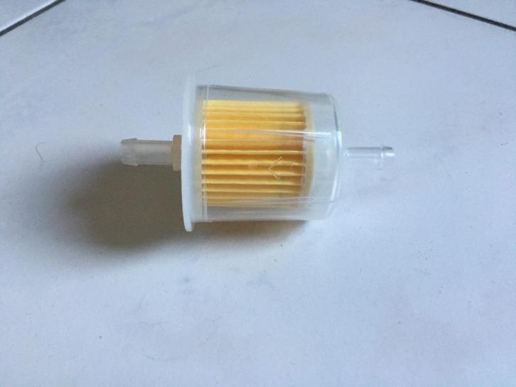 Te koop benzine filter 5/16” aansluiting Dodge, Chrysler, Auto diversen, Overige Auto diversen, Ophalen of Verzenden