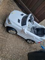 Accu auto mercedes met afstandsbediening, Kinderen en Baby's, Ophalen, Zo goed als nieuw