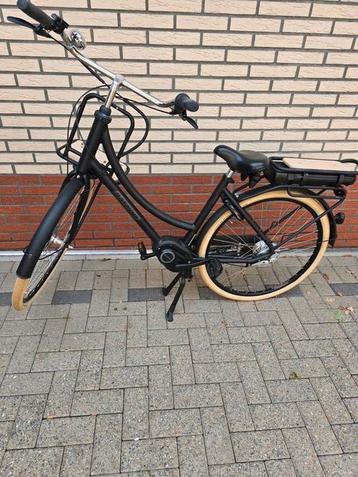 Hele mooie elektrische fiets te koop batavus met middenmotor beschikbaar voor biedingen
