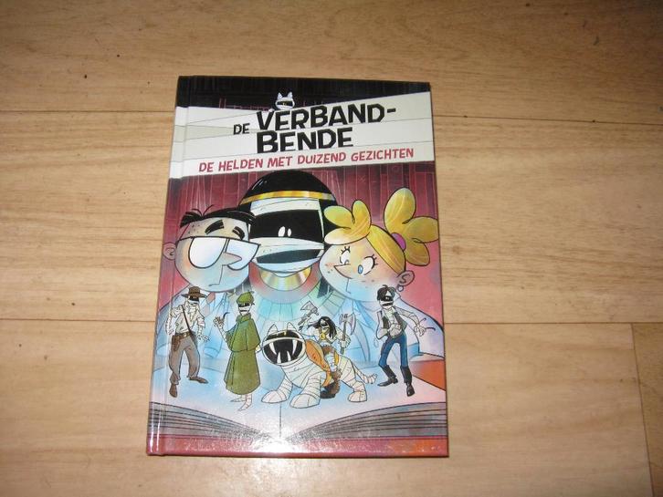 De verbandbende de helden met duizend gezichten, Boeken, Kinderboeken | Jeugd | 10 tot 12 jaar, Gelezen, Ophalen of Verzenden