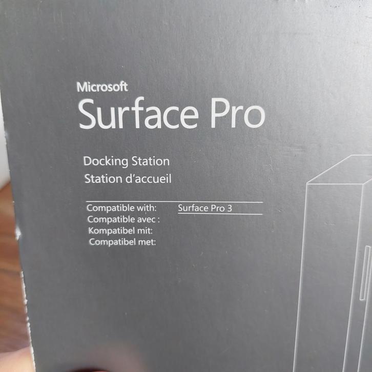 Microsoft Surface Pro 3 Docking Station, Computers en Software, Dockingstations, Gebruikt, Docking station, Laptop, Tablet, Ophalen of Verzenden