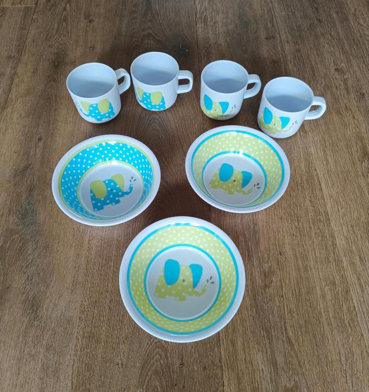 Baby servies met olifantjes, Kinderen en Baby's, Babyvoeding en Toebehoren, Gebruikt, Overige typen, Ophalen of Verzenden